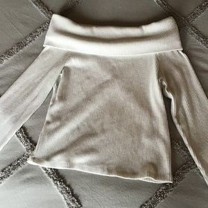 Abercrombie & Fitch Soft Ivory Sweater Size L